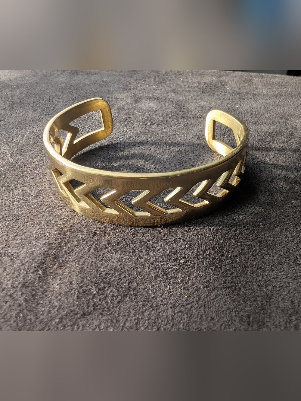 Rustic Cuff Elegant Gold Tone Cutout Chevron Cuff Bracelet